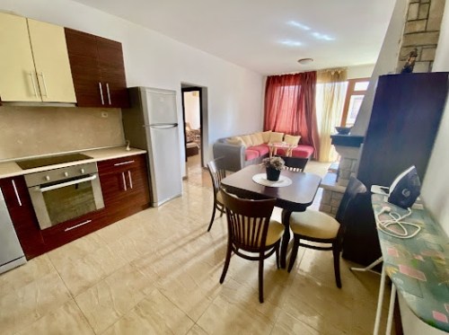 Бургас, гр. Свети Влас, Продается